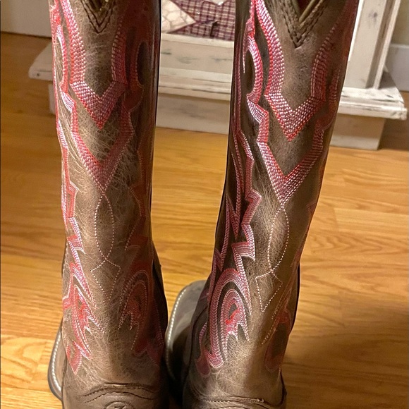 TONY LAMA - size 7.5 - Picture 7 of 8